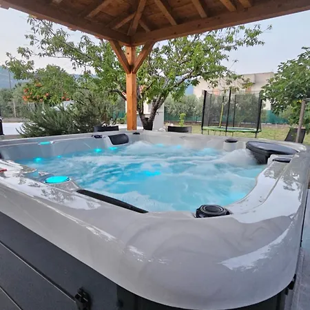 House Kristina With Jacuzzi Pool Only For Holiday home Kastel Novi